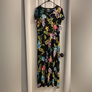 Westport Floral Maxi Dress - Petite